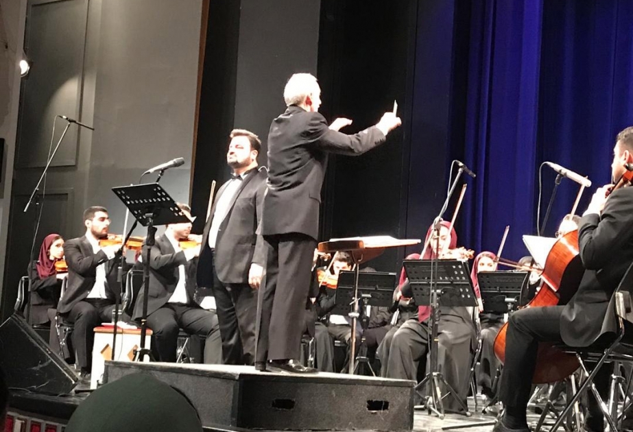 İranda “Fəcr” Musiqi Festivalının açılışı olub VİDEO