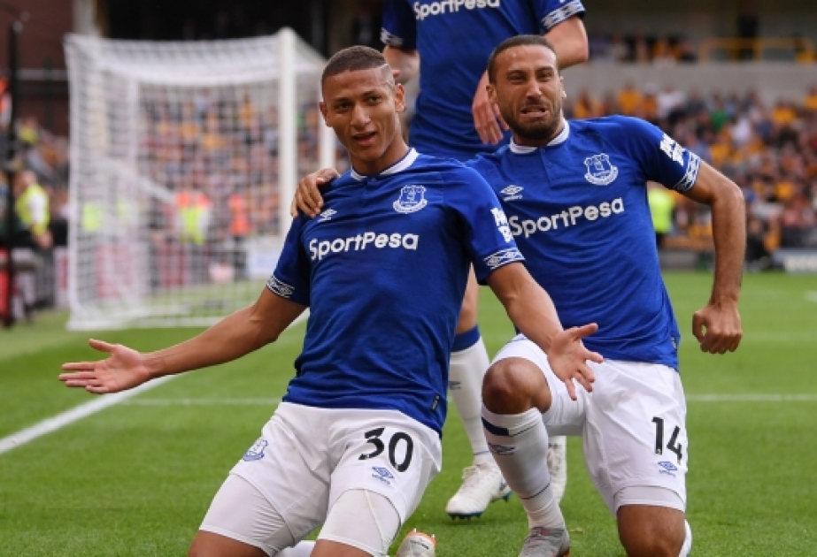 “Everton”un ulduzu top klubların hədəfində