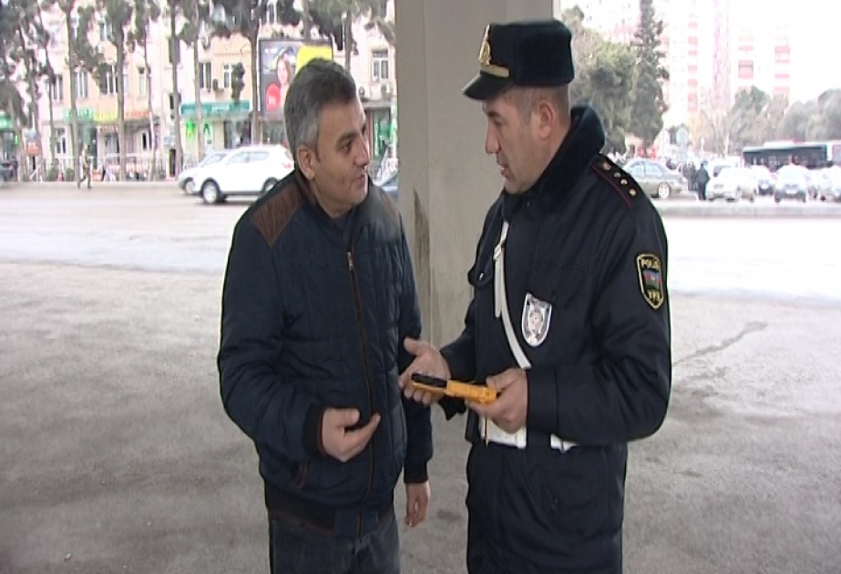 Yol polisi piyadalarla bağlı növbəti maarifləndirici reyd keçirib VİDEO