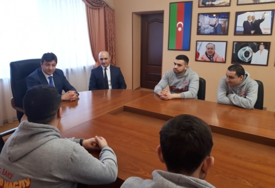 Ukraynada “Лiга Смiху 2019” yumor festivalında uğur qazanan Azərbaycan komandası ilə görüş olub
