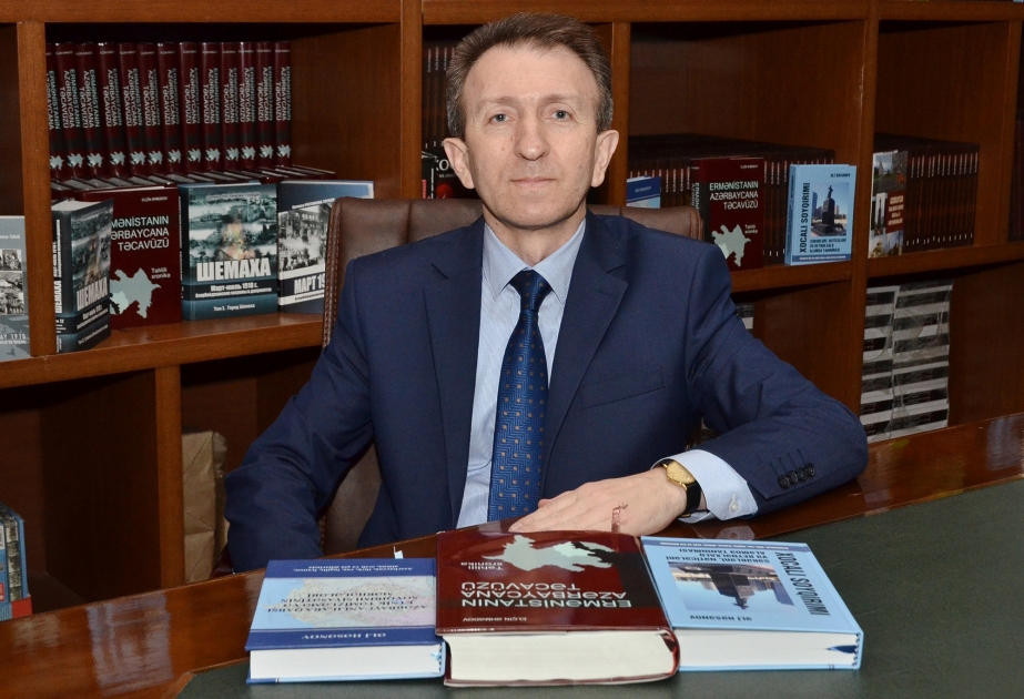 Elçin Əhmədov: Xırda məişət hadisəsini şişirdərək münaqişə kimi təqdim etmək təxribatdan başqa bir şey deyil