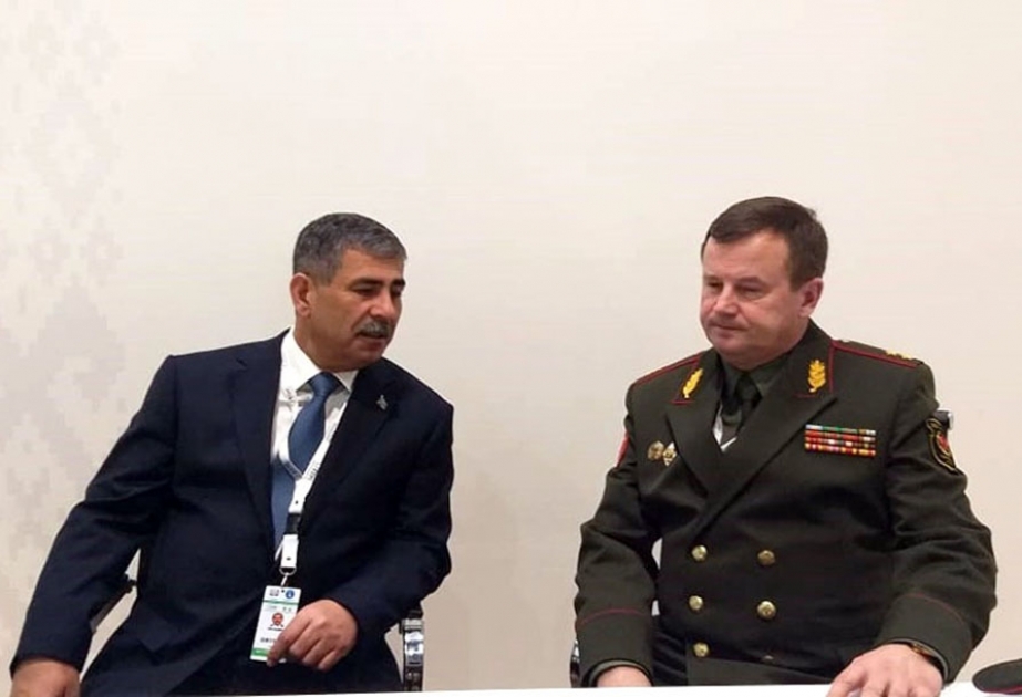 Azərbaycan və Belarus müdafiə nazirlərinin görüşü olub