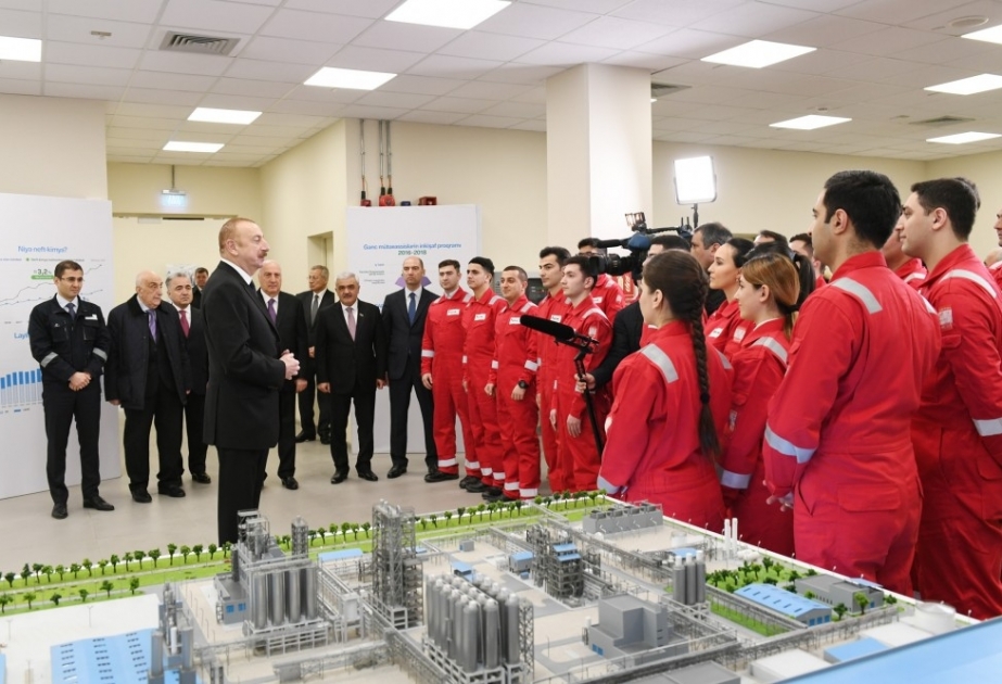 Prezident İlham Əliyev: “SOCAR Polymer”in tam gücü ilə işə başlaması əlamətdar hadisədir