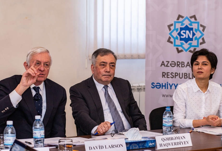 İSİM-də “Tibb işçilərinin sertifikasiyası və rezidentlərin attestasiyası” üzrə beşgünlük təlimlər keçirilir