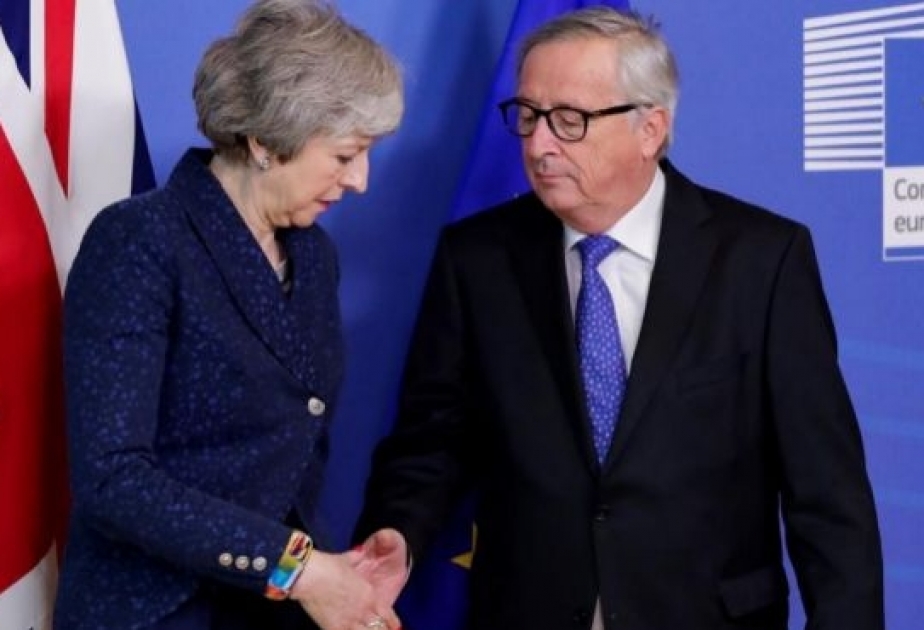 Juncker y May se reunirán este miércoles por la tarde en Bruselas