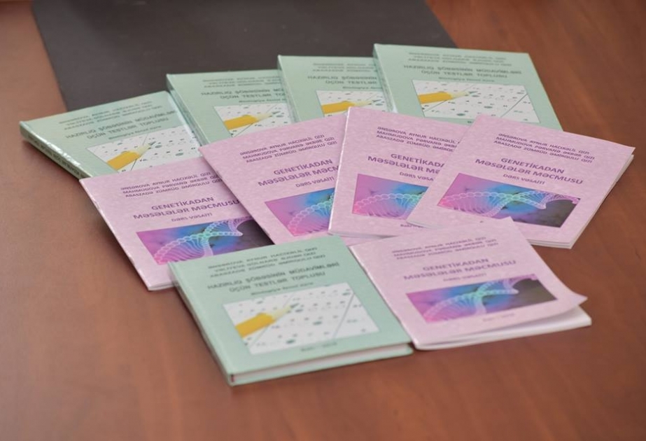 Tibb Universitetinin əməkdaşlarının yeni dərs vəsaitləri işıq üzü görüb