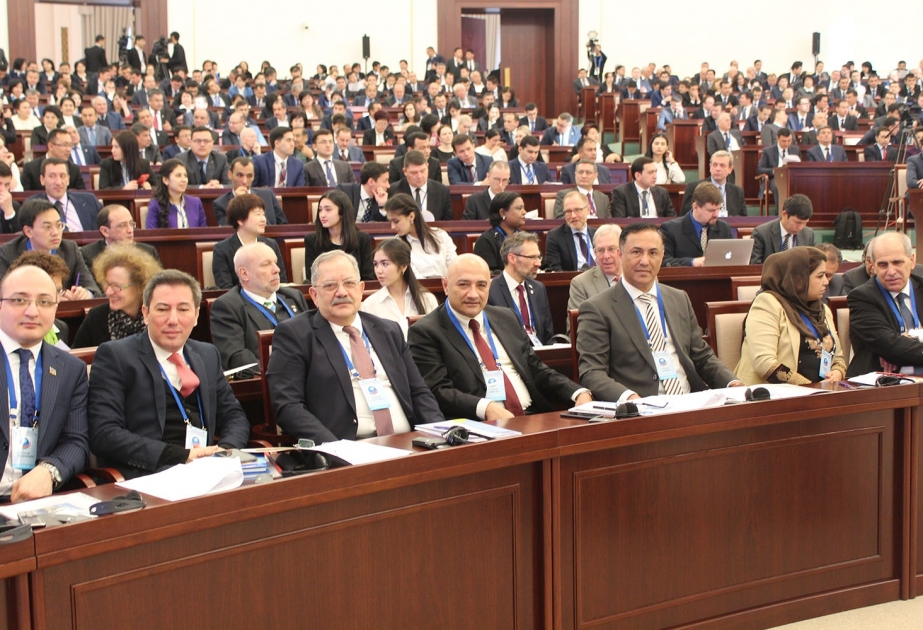 Daşkənddə keçirilən beynəlxalq konfransda Azərbaycan nümayəndələri də iştirak edirlər