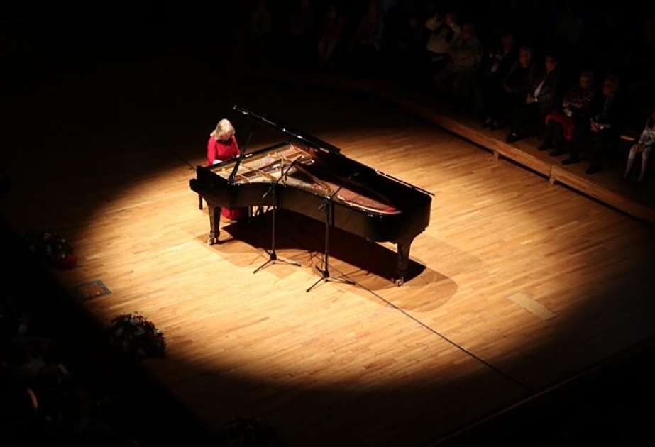 İdilliya Biret Soçidə konsert verəcək