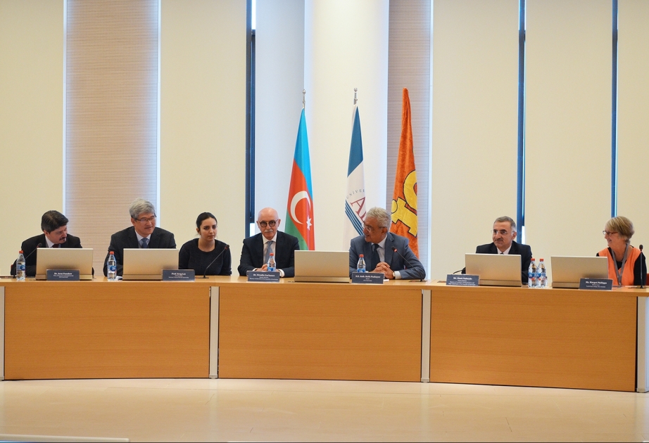 31-ci Beynəlxalq İnformatika Olimpiadasının yerli və beynəlxalq təşkilat komitələrinin birgə iclası keçirilib