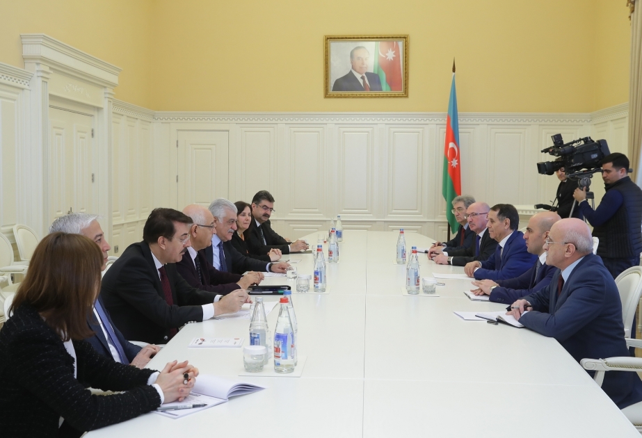 讨论阿塞拜疆-土耳其关系的发展