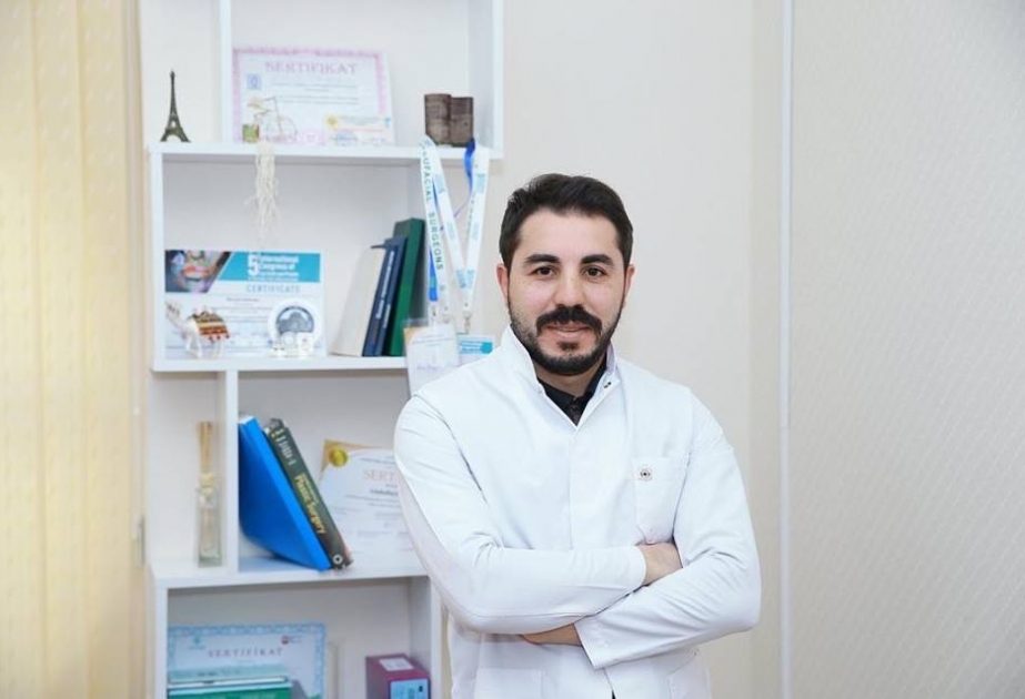 Qarın sallanması problemini cərrahiyyə əməliyyatı yolu ilə aradan qaldırmaq mümkündür
