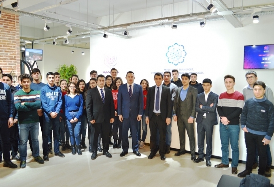 UNEC-in tələbələri Yüksək Texnologiyalar Parkında
