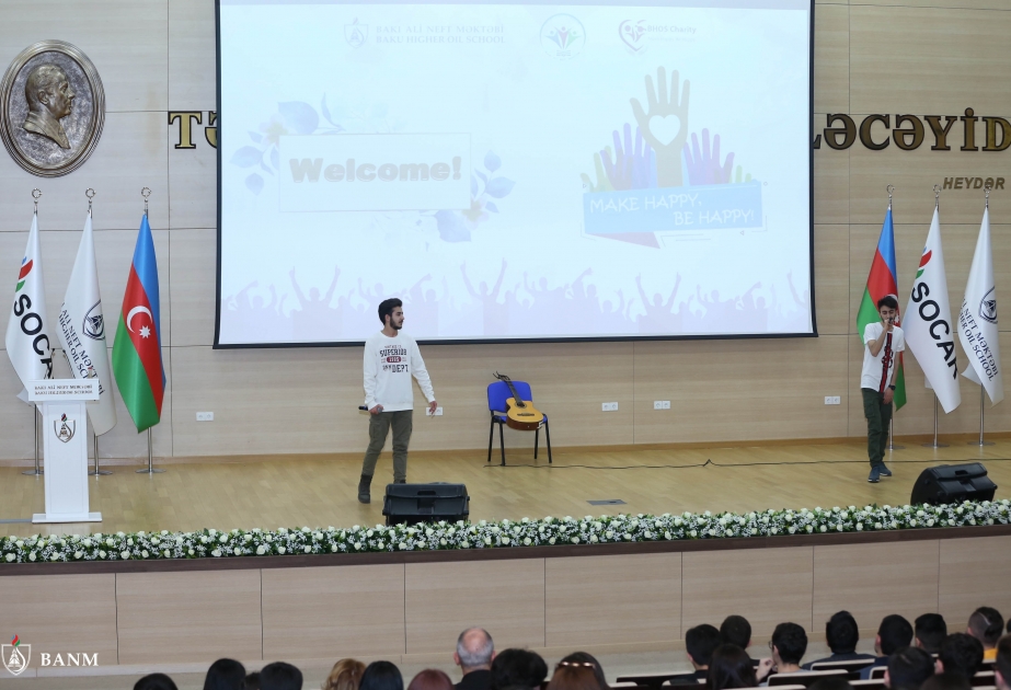 Bakı Ali Neft Məktəbində xeyriyyə konserti: “Xoşbəxt et, xoşbəxt ol”