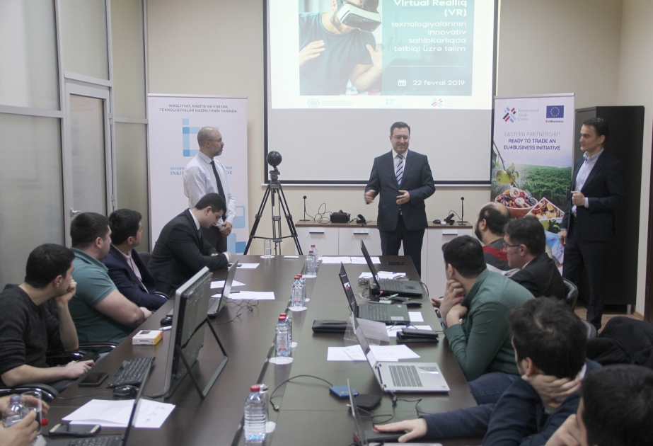 “Virtual Reallıq” texnologiyalarının innovativ sahibkarlıqda tətbiqinə dair təlim təşkil olunub