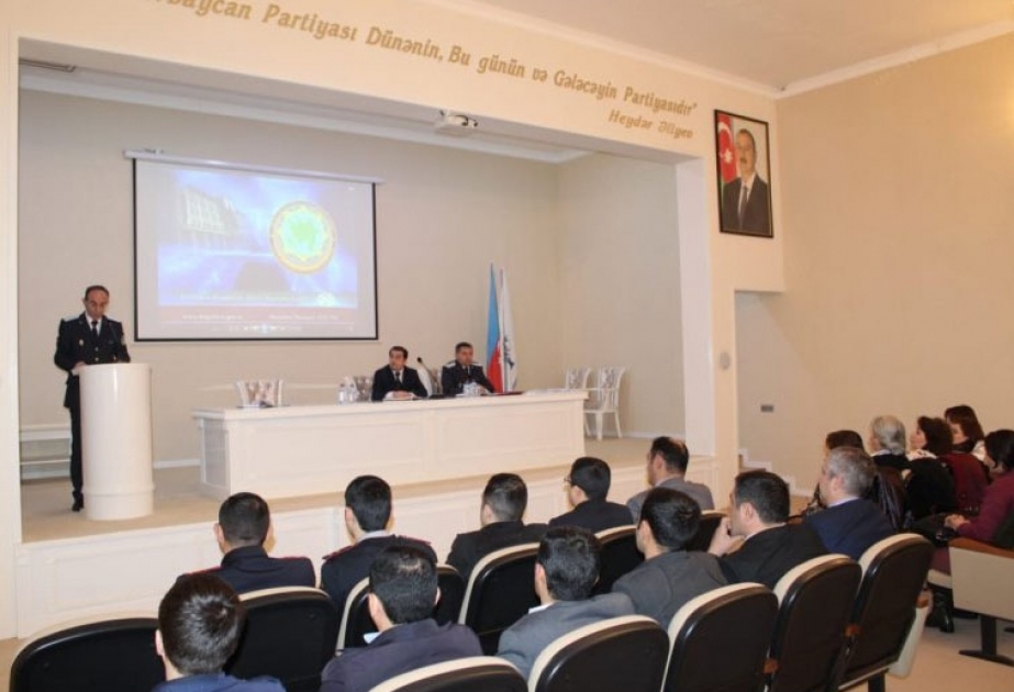 Dövlət Miqrasiya Xidməti Göyçay rayonunda maarifləndirmə tədbiri keçirib