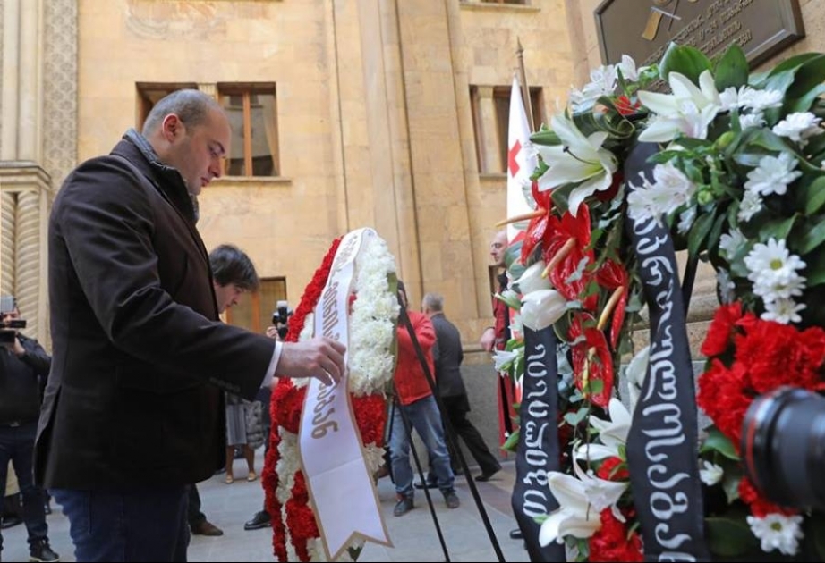 Gürcü ictimaiyyəti sovet işğalına qarşı döyüşlərdə həlak olmuş qəhrəmanların xatirəsini anır
