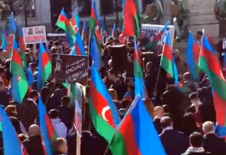 Rassemblement pour le Karabagh à Bruxelles : les Azerbaïdjanais réclament la justice pour Khodjaly