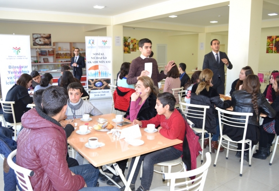 Salyanda “Sosial Müdafiə Akademiyası” layihəsinin növbəti mərhələsinin təqdimatı keçirilib