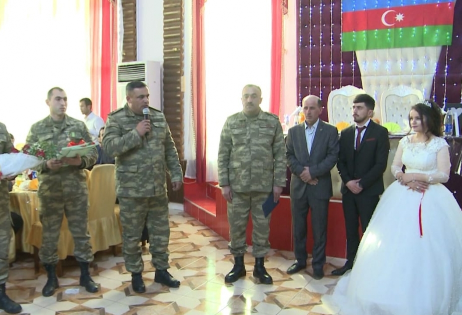 Şəhidin bacısının toyunda Dövlət himni oxundu VİDEO
