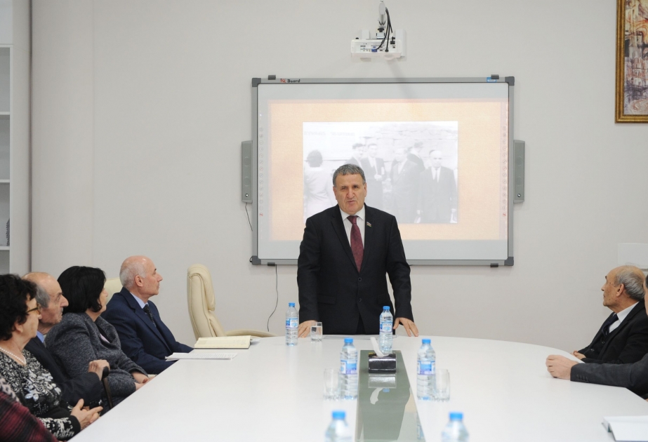 Akademik Həmid Araslının anadan olmasının 110 illiyinə həsr edilən elmi sessiya