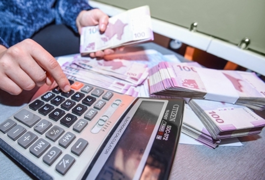 Əsas kapitala yönəldilən vəsaitin 10,2 faizi nəqliyyat və anbar təsərrüfatına sərf olunub