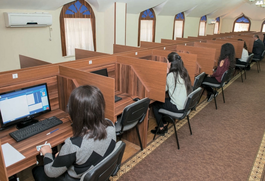 AMEA Naxçıvan Bölməsində vakant vəzifələrin tutulması üçün test imtahanları keçirilir