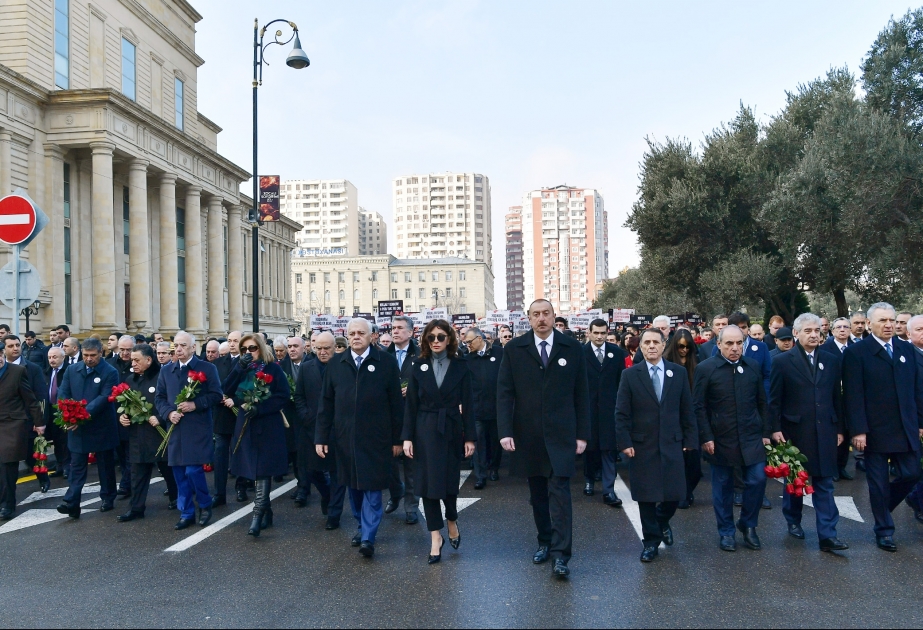 Une marche nationale s’est tenue à Bakou à l’occasion du 27e anniversaire du génocide de Khodjaly  Le président azerbaïdjanais Ilham Aliyev a participé à la marche nationale VIDEO