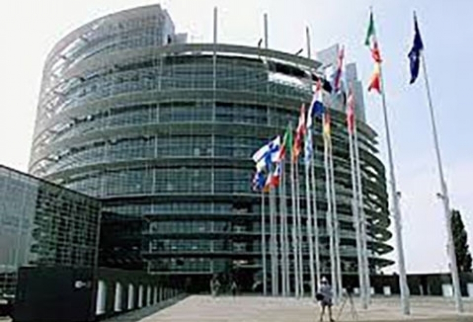 Los miembros de Parlamento Europeo adoptan la declaración sobre el genocidio de Joyalí