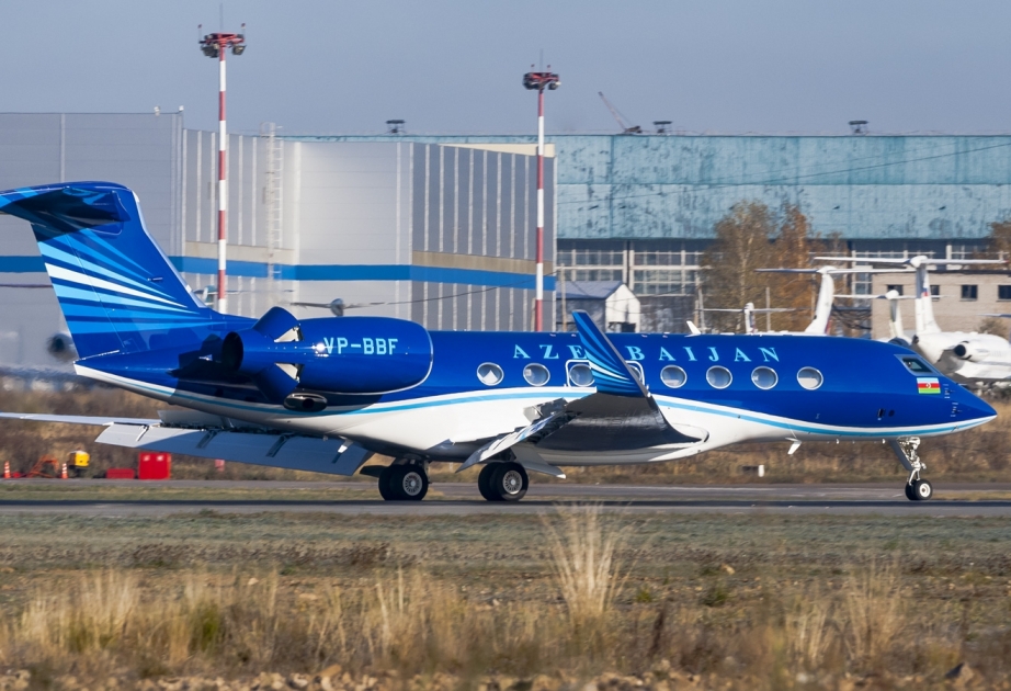 Самолет Silk Way Business Aviation в Шереметьево выкатился за пределы полосы