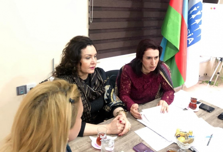 Xidmət sahəsində fəaliyyət göstərən xanımların AQSİA-ya cəlb edilməsi müzakirə olunub