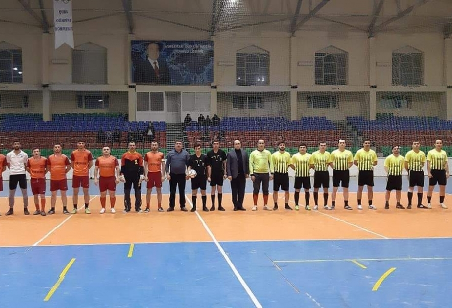 Qubada keçirilən futzal üzrə turnirdə 10 komanda mübarizə aparır