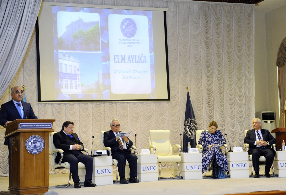 UNEC-də “Elm aylığı” çərçivəsində tədbirlərə başlanılıb