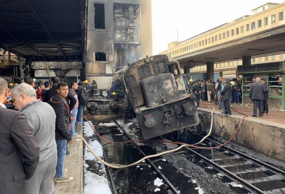 При пожаре на центральном вокзале в Каире погибли 20 человек, ранены 40