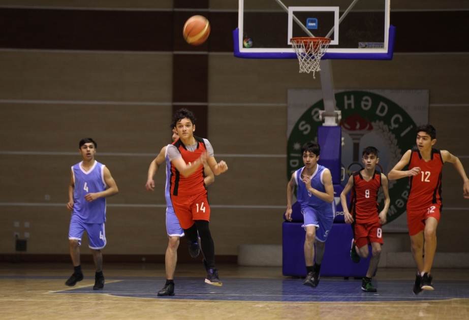 Məktəblər arasında basketbol üzrə yarışların final mərhələsinə start verilib