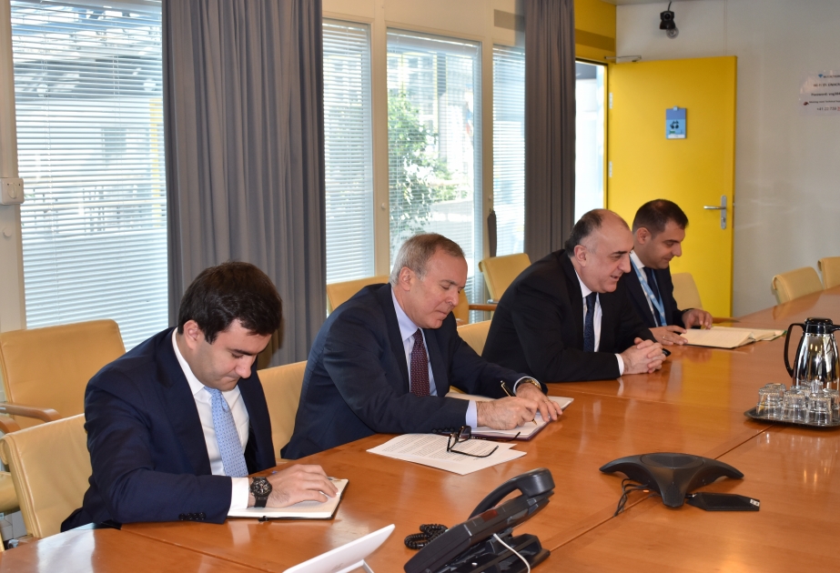 Reunión entre Filippo Grandi y Canciller azerbaiyano