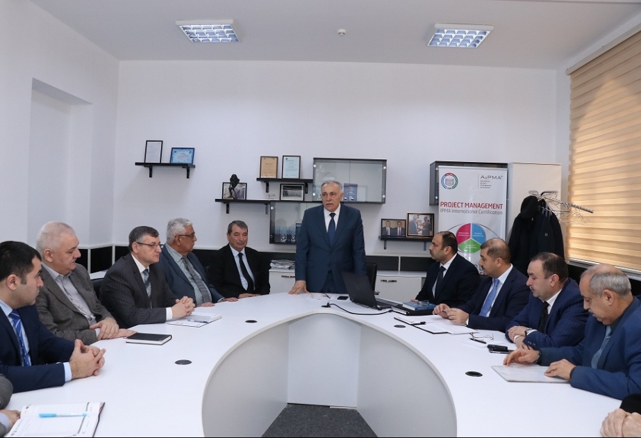 AzTU-da coğrafi informasiya sistemlərindən və peyk təsvirindən istifadə imkanları müzakirə edilib