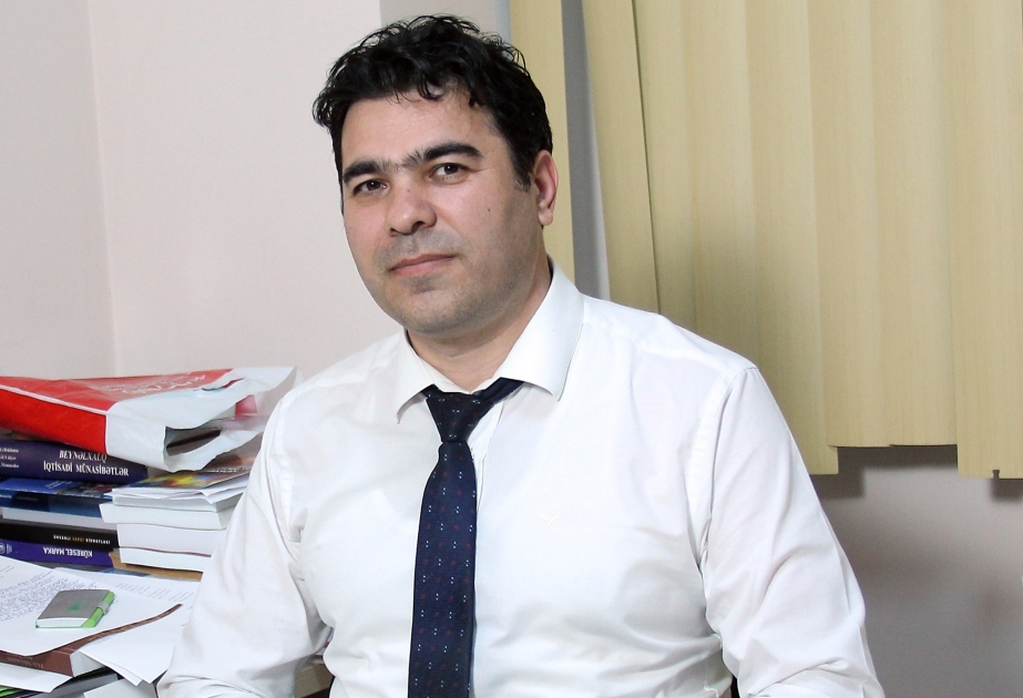 Tələbələrin maliyyə vəziyyətinin yaxşılaşması onların təhsilinin keyfiyyətinə də müsbət təsir göstərir