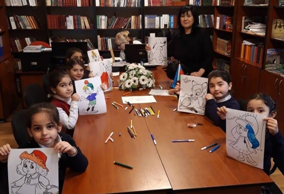 Yubileyləri olan yazıçıların əsərlərinin motivlərinə çəkilmiş uşaq rəsm müsabiqəsi başa çatır