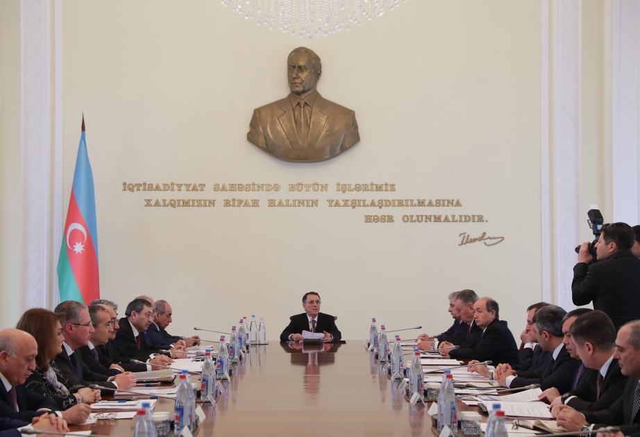 Nazirlər Kabinetinin növbəti iclası keçirilib