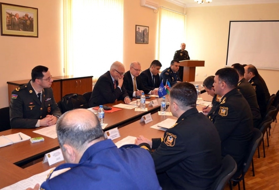Arbeitstreffen mit Nato-Experten in Baku