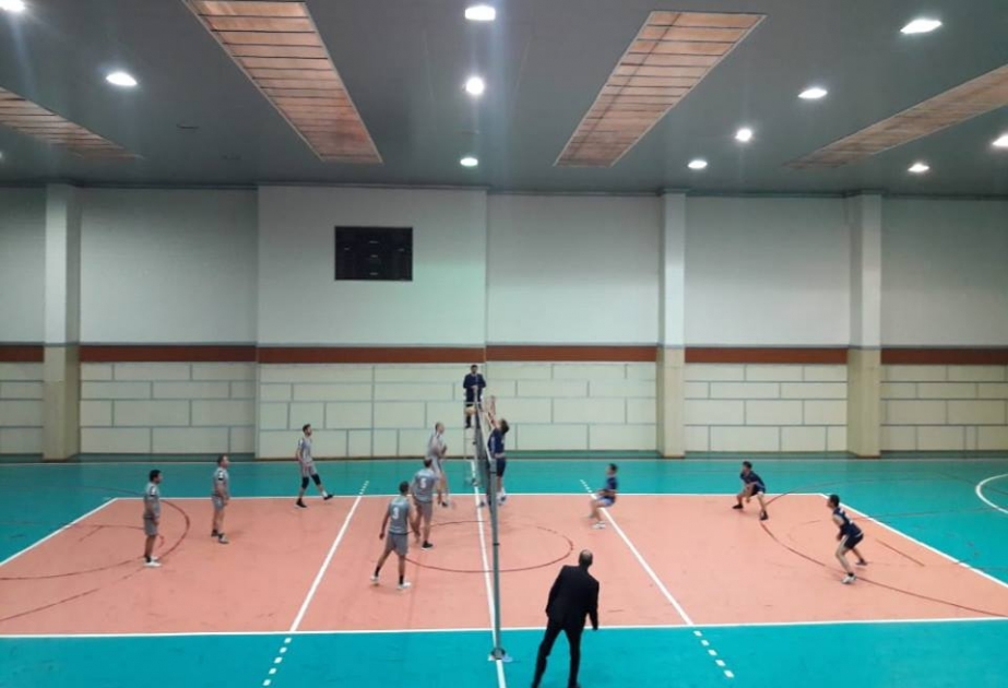 “Şahbuz” və “Ordubad” voleybolçuları arasında keçirilən yoldaşlıq görüşündə şahbuzlular qələbə qazanıb