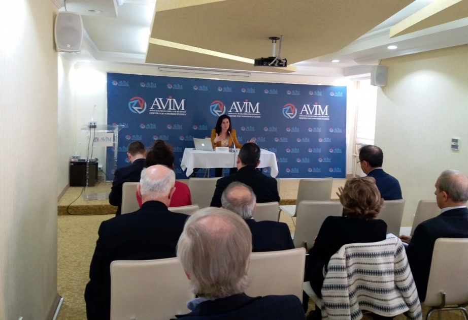 Ankarada keçirilən konfransda Türkiyə-Fransa münasibətlərində erməni problemi məsələsi müzakirə olunub