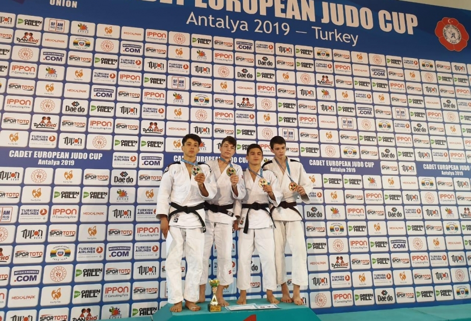 Yeniyetmə cüdoçularımız Antalyada 3 medal qazanıblar