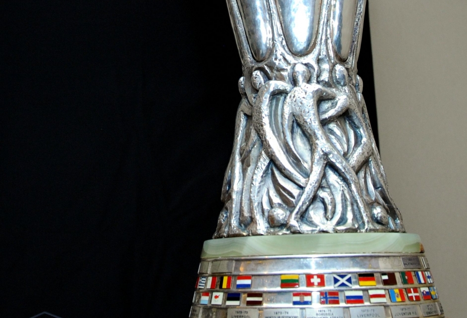 UEFA Avropa Liqasının kuboku AFFA-nın hesabat konfransında təqdim olunub