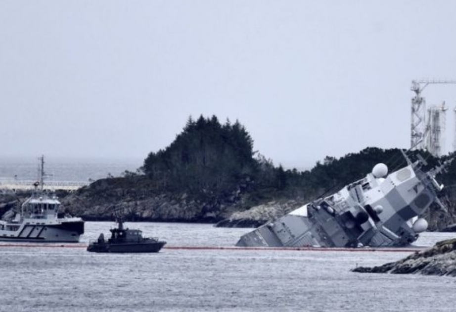 Норвежским военно-морским силам удалось извлечь из воды фрегат Helge Ingstad