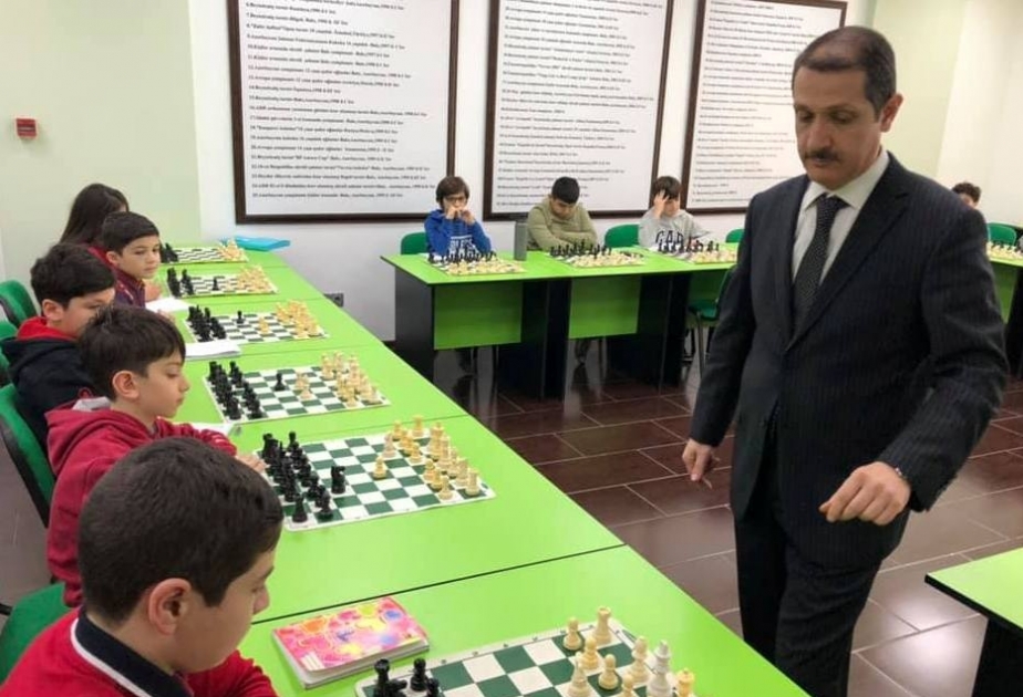 Şahmat akademiyasında gənc şahmatçılar üçün master-klass keçirilib