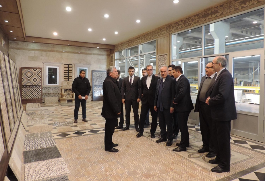İranlı qonaqlar Naxçıvanın sənaye və səhiyyə müəssisələri ilə tanış olublar