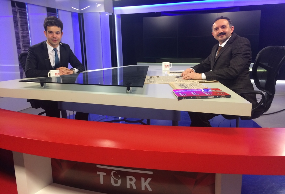 BDU-nun müəllimi Türkiyədə Xocalı qətliamından danışıb