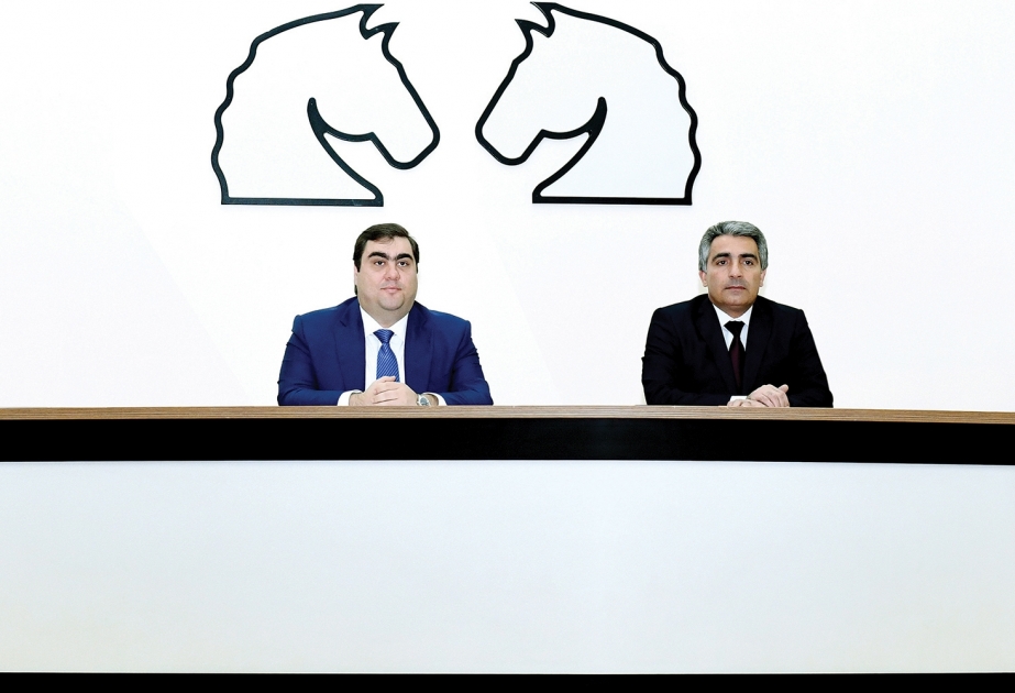 Naxçıvanda şahmat müəllimlərinə sertifikatlar təqdim olunub
