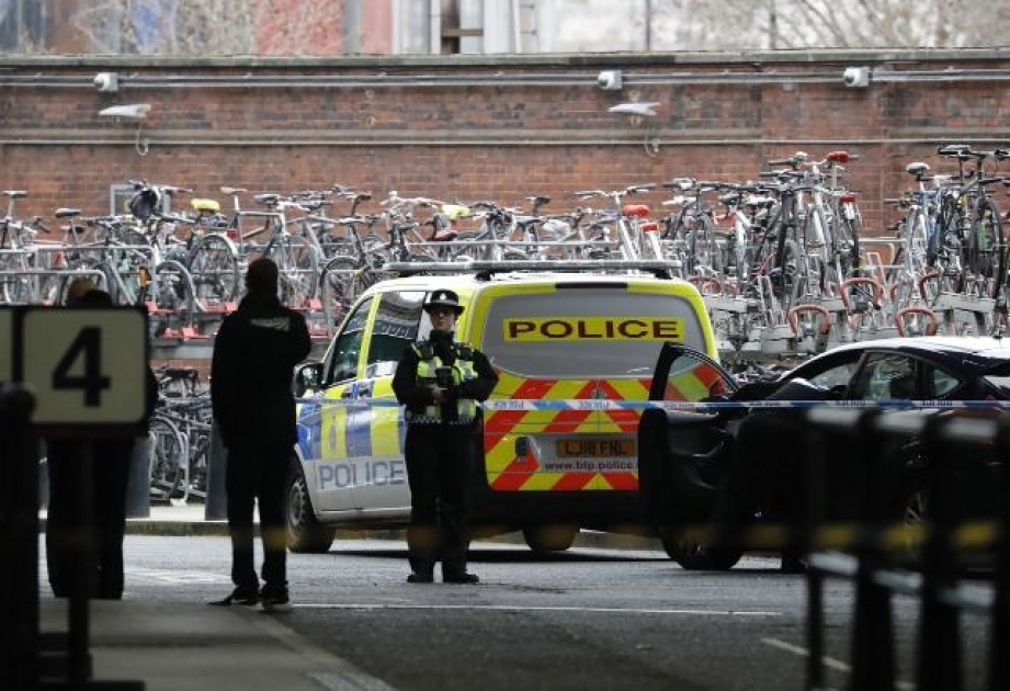 Londonda üç böyük nəqliyyat mərkəzi yaxınlığında partlayıcı qurğular aşkarlanıb